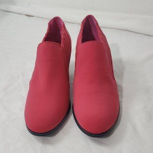 AJ Valenci Red Slip On Heel Womans Size 9M